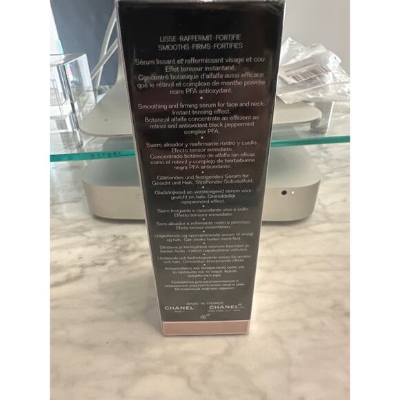 Chanel LE LIFT SÉRUM, 1.7 oz - Picture 3 of 6